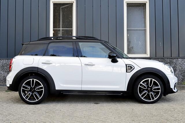 Mini COUNTRYMAN 2.0 Cooper S Knightsbridge Edition Rijklaarprijs-Garantie Panorama dak Led Camera Apple carplay Leder Airco