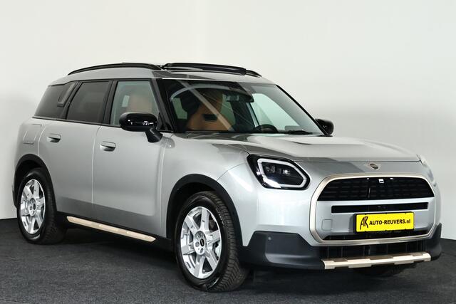 Mini COUNTRYMAN E Favoured 66.5 kWh Panorama / Navi / CarPlay / ACC / Lane-assist