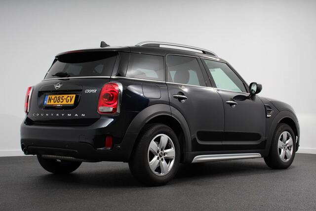 Mini COUNTRYMAN 1.5 Automaat Cooper Salt Climate Control Lederen bekleding Cruise Control Parkeersensoren V+A Getinte ramen