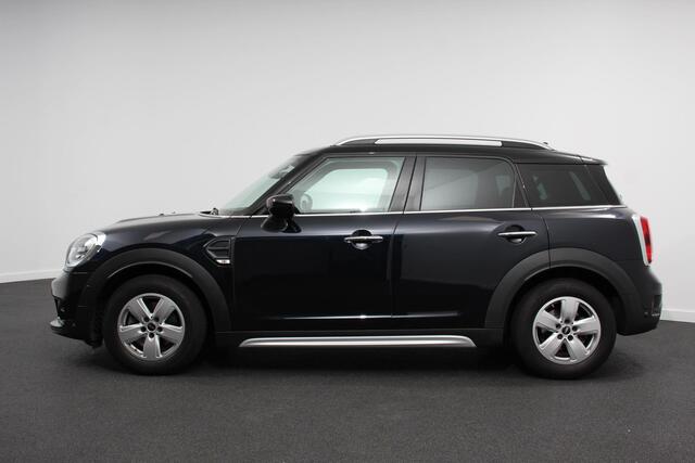 Mini COUNTRYMAN 1.5 Automaat Cooper Salt Climate Control Lederen bekleding Cruise Control Parkeersensoren V+A Getinte ramen