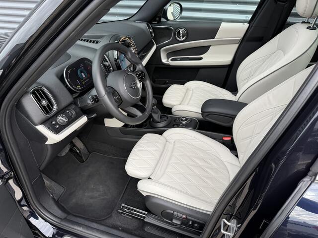 Mini COUNTRYMAN 1.5 Cooper SE ALL4 Leder/Pano/Camera/H&K