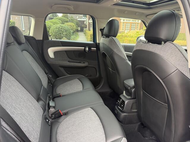 Mini COUNTRYMAN Cooper SE ALL4 Pepper