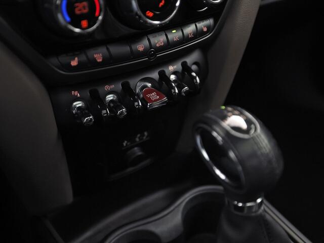 Mini COUNTRYMAN 1.5 Cooper Automaat (PANORAMADAK, NAVIGATIE, BRUIN LEDER, STOELVERWARMING, SPORTSTOELEN, GETINT GLAS, PARKEERSENSOREN, CRUISE, NIEUWSTAAT) – foto 10