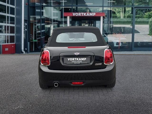 Mini Cabrio 1.5 COOPER CAMERA/DIG-DASH/LED/STOELVERW/NAVI/CARPLAY