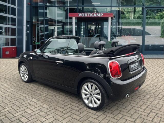 Mini Cabrio 1.5 COOPER CAMERA/DIG-DASH/LED/STOELVERW/NAVI/CARPLAY