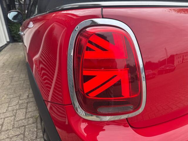 Mini Cabrio 1.5 COOPER + Led + Navi + 1/2 Leder + 17 inch JCW + Union jack Lights