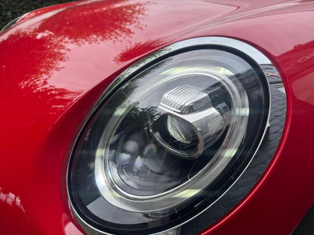 Mini Cabrio 1.5 COOPER + Led + Navi + 1/2 Leder + 17 inch JCW + Union jack Lights