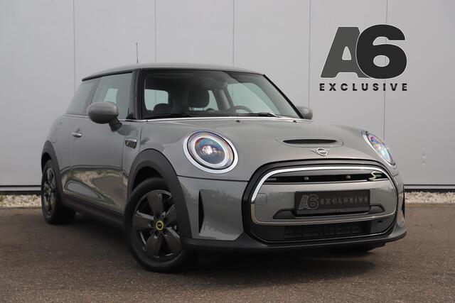 Mini Electric Mini Essential 33 kWh Automaat