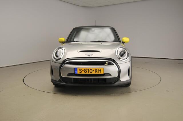 Mini Electric 3-deurs 33kWh | Camden | Premium | Driving Assistant | Sportstoelen | Stoelverwarming