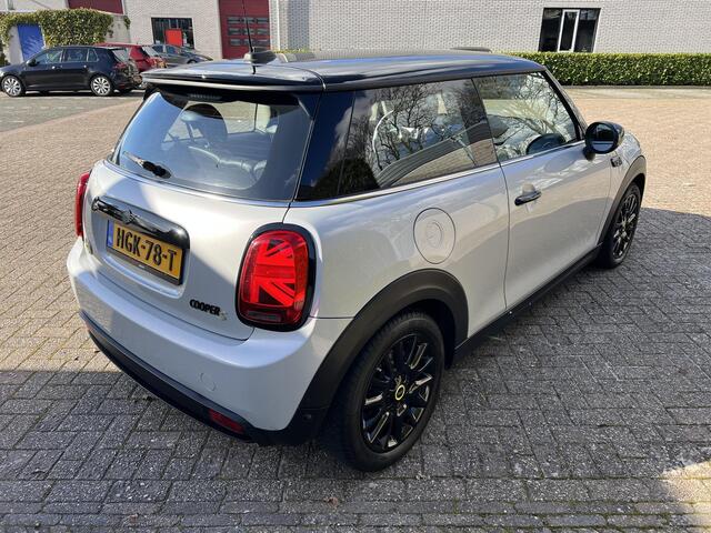 Mini Electric Mini Cooper SE Classic 33 kWh