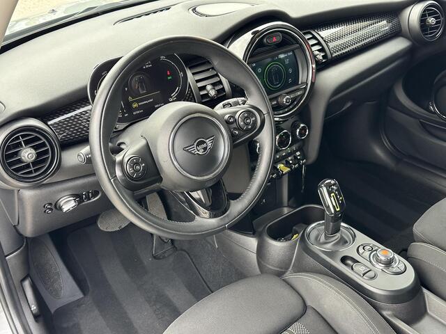 Mini Electric Cooper Basic 33 kWh Mini Electric Basic 33 kWh Navi | Aut | Led | Cruise