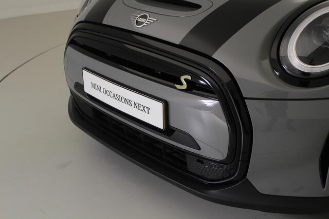 Mini Electric 3-deurs | Navi | LCI | Blackline