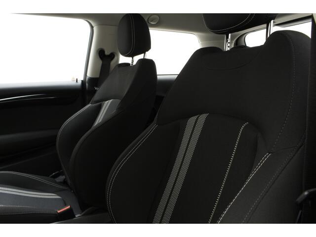 Mini Electric 3-deurs | Navi | LCI | Blackline