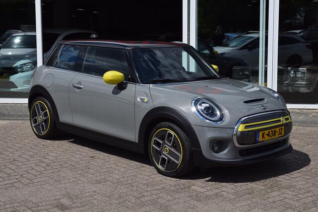 Mini Electric Mini Essential 33 kWh//Navi//Camera//LED!!