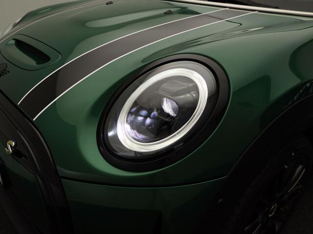 Mini Electric 3-deurs Classic Uitvoering + Comfort Plus Pakket + Achteruitrijcamera + Panoramadak + Active Cruise Control + 17''