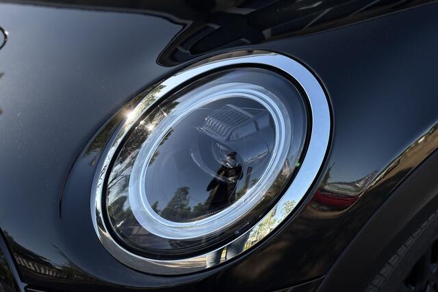 Mini Electric Cooper SE | Panodak | PDC | Camera | Sportstoelen | Sportstuur | LED