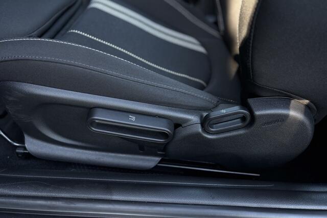 Mini Electric Cooper SE | Panodak | PDC | Camera | Sportstoelen | Sportstuur | LED