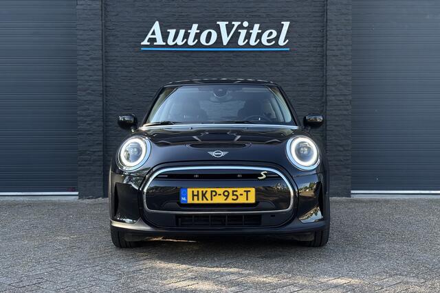Mini Electric Cooper SE | Panodak | PDC | Camera | Sportstoelen | Sportstuur | LED