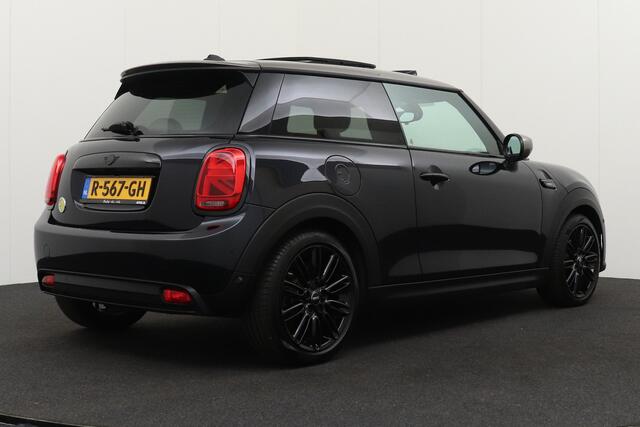 Mini Electric Mini Camden+ Pano-dak Camera Chester-Leer Harman/Kardon