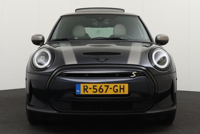 Mini Electric Mini Camden+ Pano-dak Camera Chester-Leer Harman/Kardon