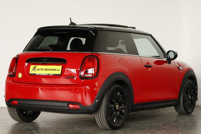 Mini Electric Cooper S 33 kWh / Opendak / Navi / CarPlay / Cam / Leder