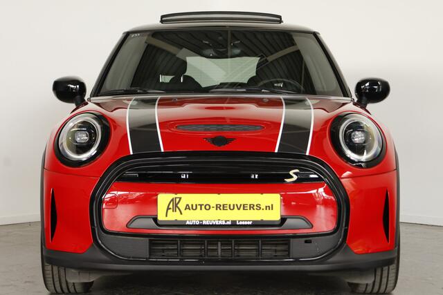 Mini Electric Cooper S 33 kWh / Opendak / Navi / CarPlay / Cam / Leder