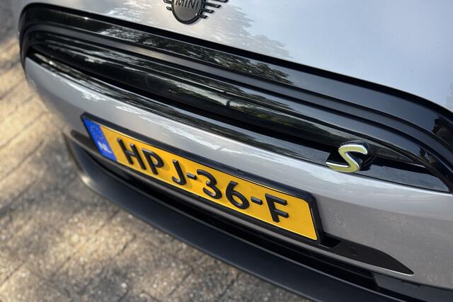 Mini Electric Cooper SE | Panodak | Harman Kardon | Dakrails | Sportleder | Camera | LED