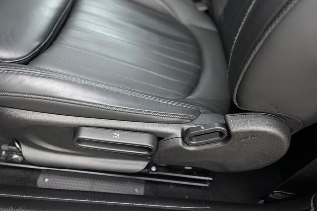 Mini Electric Cooper SE | Panodak | Sportleder | Head-Up | Stoel + Stuurverwarming | Adaptive Cruise