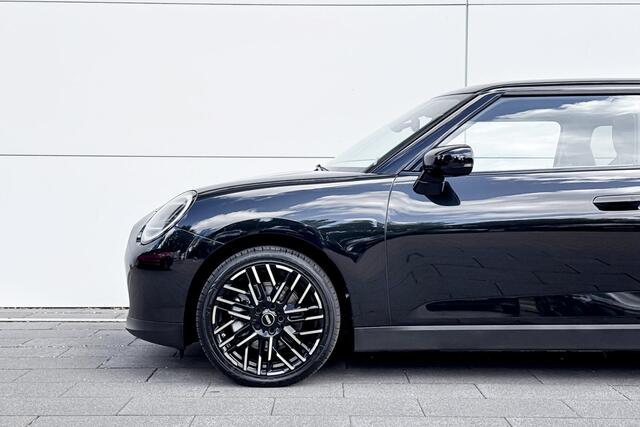 Mini Electric Cooper SE Favoured Trim | Pakket M | 54.2 kWh