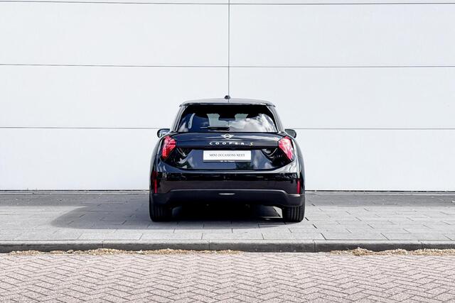 Mini Electric Cooper SE Favoured Trim | Pakket M | 54.2 kWh