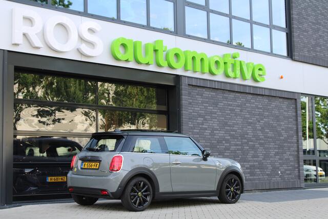 Mini Electric Mini Yours 33 kWh | NAP! | PANO | HUD | H/K | LEDER | CAMERA | STOELVERWARMING |