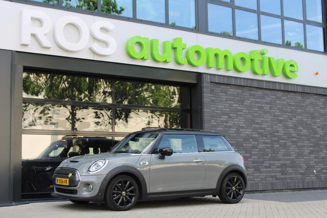 Mini Electric Mini Yours 33 kWh | NAP! | PANO | HUD | H/K | LEDER | CAMERA | STOELVERWARMING |