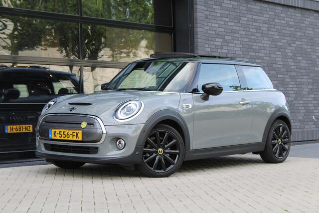 Mini Electric Mini Yours 33 kWh | NAP! | PANO | HUD | H/K | LEDER | CAMERA | STOELVERWARMING |