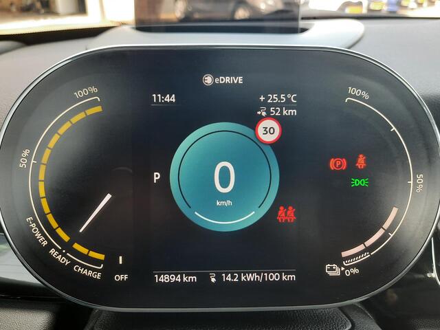 Mini Electric Mini Camden Edition 33 kWh Panoramadak / Navigatie