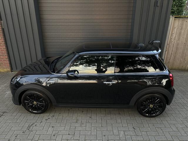 Mini Electric Mini MINI Yours 33 kWh - Schuif/kanteldak - Leder - HUD - Harman & Kardon -
