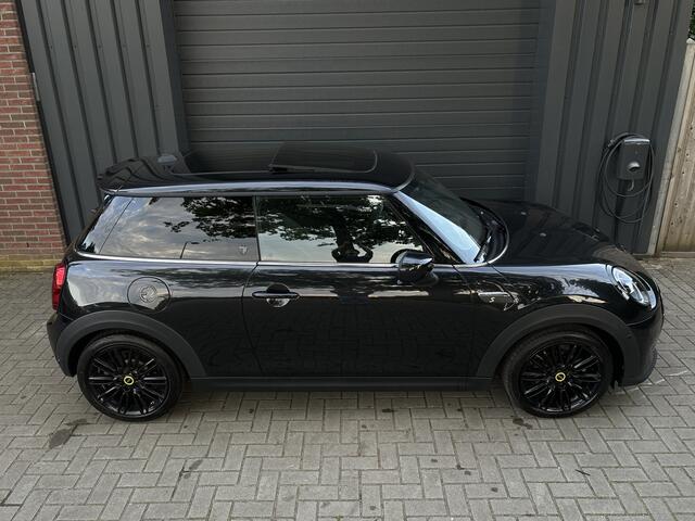 Mini Electric Mini MINI Yours 33 kWh - Schuif/kanteldak - Leder - HUD - Harman & Kardon -