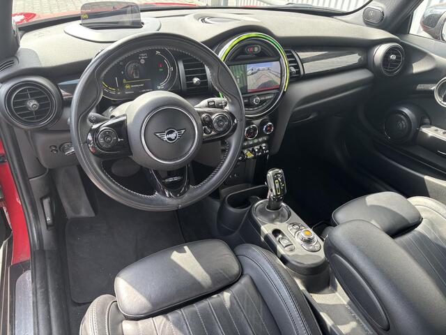 Mini Electric Mini Yours 33 kWh*AUTOM.*ECC*CRUISE*KOOPACCU