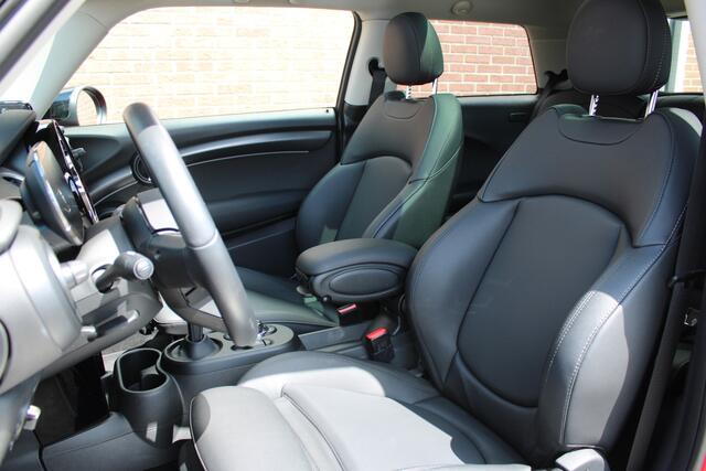 Mini Electric Cooper S E 33KWH 184PK |PANO-DAK|HARMANN KARDON|17-INCH|