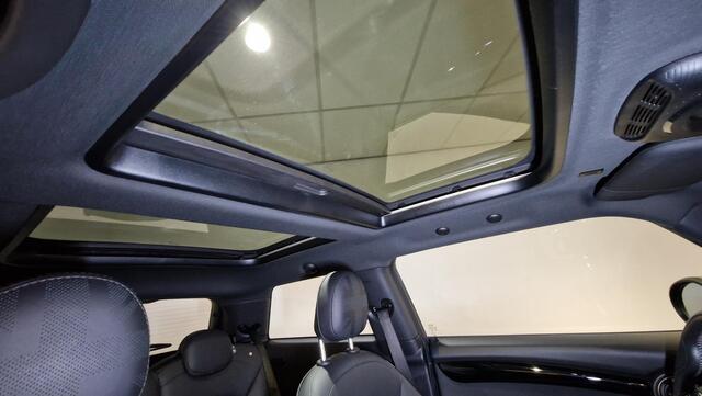 Mini Electric Mini Yours 33 kWh | Panoramadak | Leder