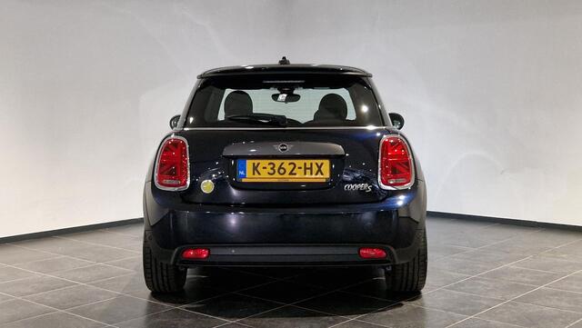 Mini Electric Mini Yours 33 kWh | Panoramadak | Leder