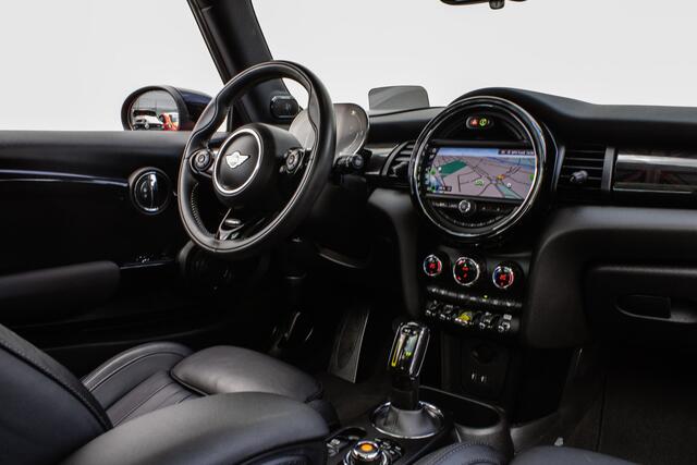 Mini Electric Mini Yours 33 kWh Elek. panoramadak/ Camera/ Lederen int./ Stoelverwarming/ LED