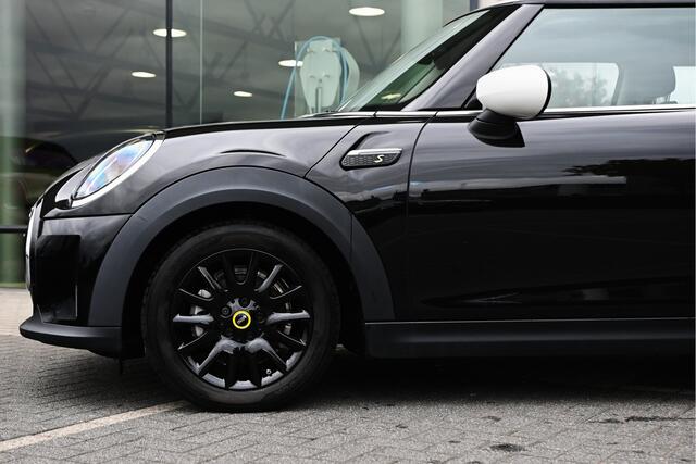 Mini Electric Classic / Sportstoelen / LED / Cruise Control / Airconditioning / PDC