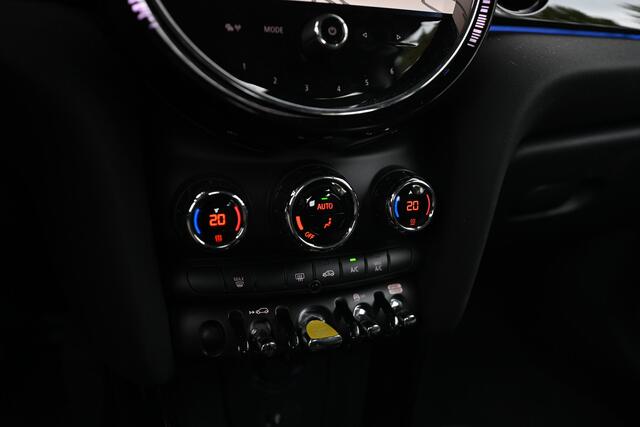 Mini Electric Classic / Sportstoelen / LED / Cruise Control / Airconditioning / PDC