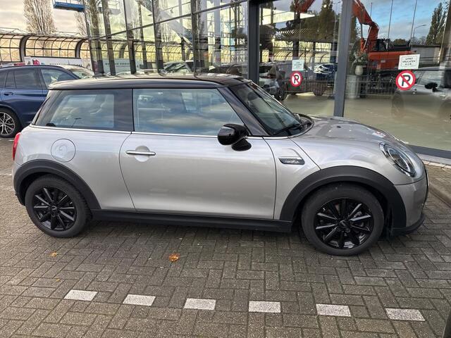 Mini Electric 3-deurs Camden | private lease vanaf Eur. 278,- (24 mnd/5.000km p.jr)