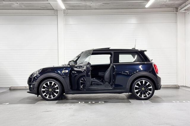 Mini Electric 3-Deurs Yours | Achteruitrijcamera | Panoramadak | Stoelverwarming