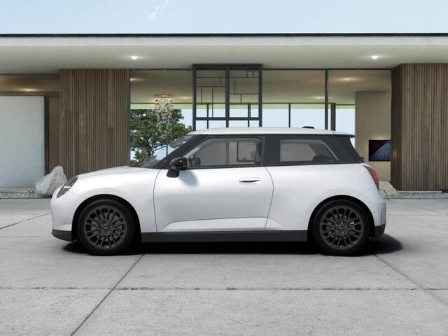 Mini Electric Cooper SE Essential Trim