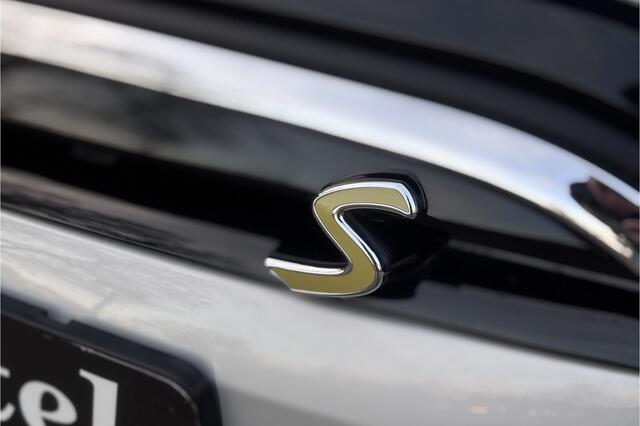 Mini Electric Mini Cooper SE 33 kWh | Sportstoelen | Apple Carplay | LED | PDC