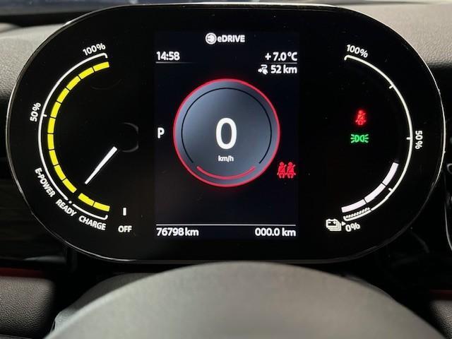 Mini Electric Mini Classic 33 kWh | Stoelverwarming | Stuurverwarming | 17 inch | Apple Carplay | Keyless | NL auto |