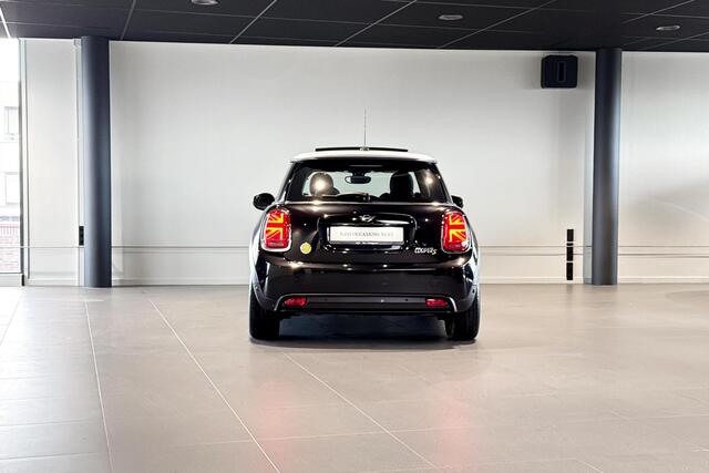 Mini Electric Essential | Glazen Panoramadak | Harman Kardon | Stoelverwarming | Comfort Access |