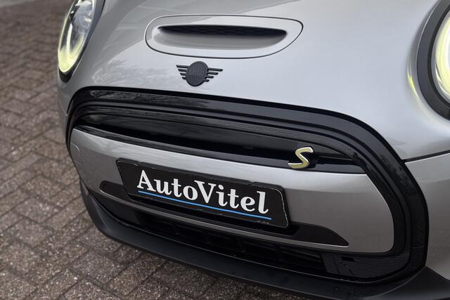 Mini Electric Cooper SE 33 kWh | Camera | Sportleder | Comfort Access | Stoelverwarming | LED
